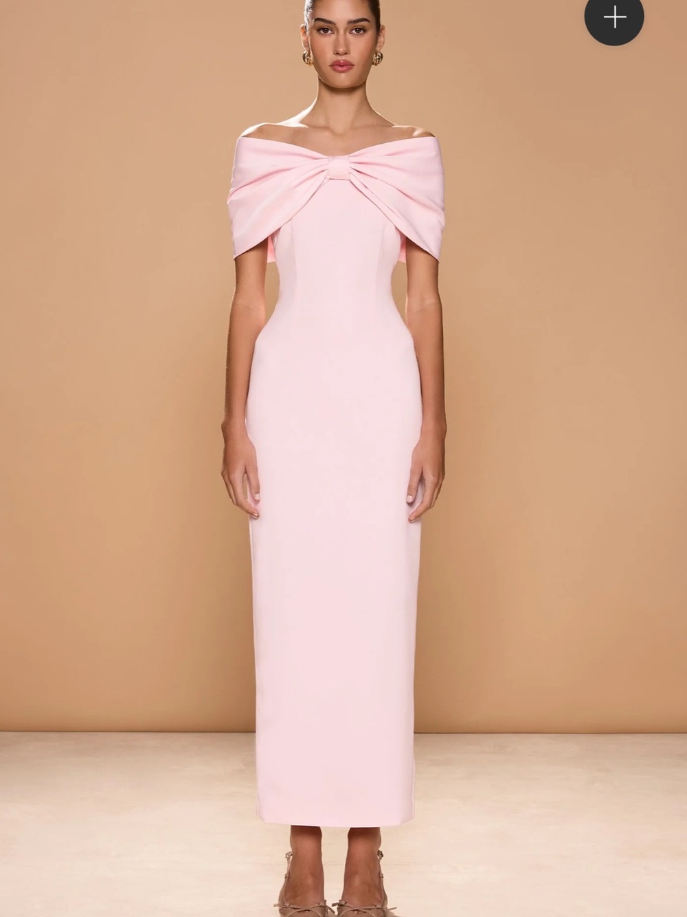 SONYA MODA - Elegant Off-Shoulder Column Dress — Pale Pink